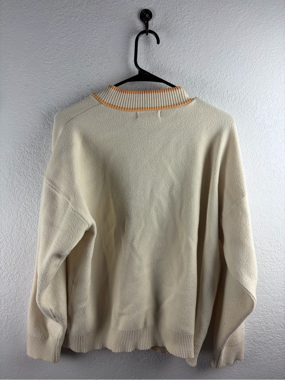 By Together Varsity Style Smiley Face cream/orange Sweater Size M - Picture 3 of 7
